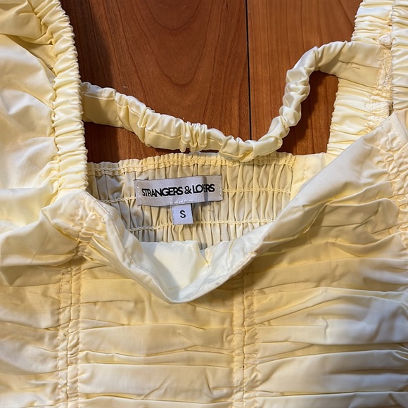 Strangers and lovers top - Picture 2 of 3